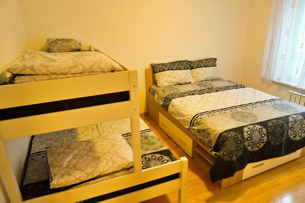 City Center Grand Apartment - Three-Bedroom, Free Parking Sarajewo Zewnętrze zdjęcie